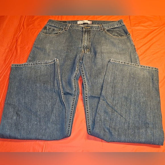 Levi's 559 Relaxed Straight 36×32 w/Slight Shrinkage Vintage 2000's E.U.C - Picture 1 of 8